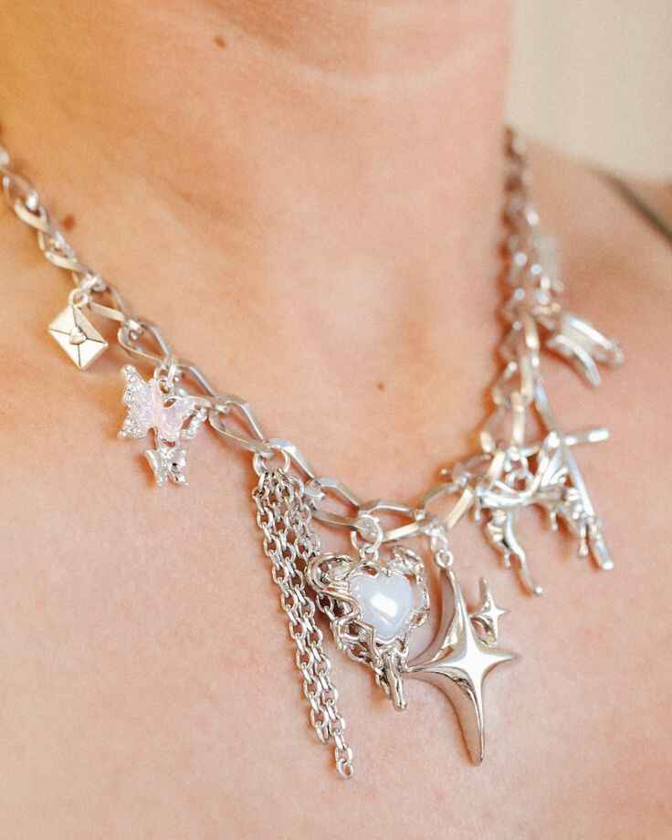 Y2K-Inspired Jewelry: Reconnecting with Nostalgia