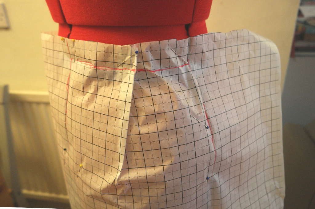 A Drwaing of A-Line Skirt Pattern in through graph