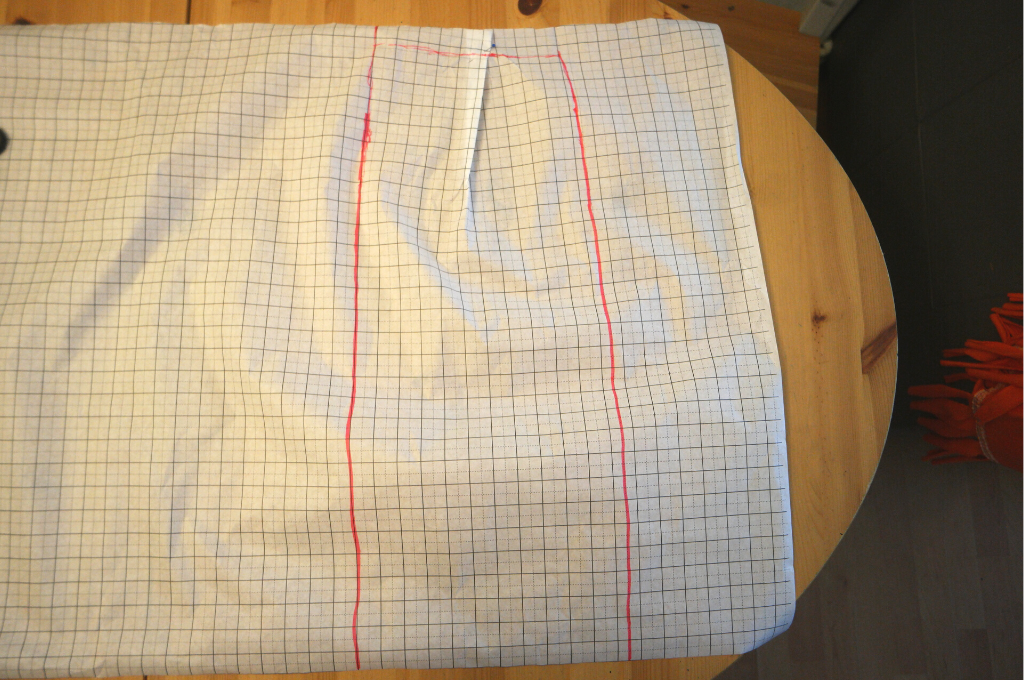 A Drwaing of A-Line Skirt Pattern in through graph